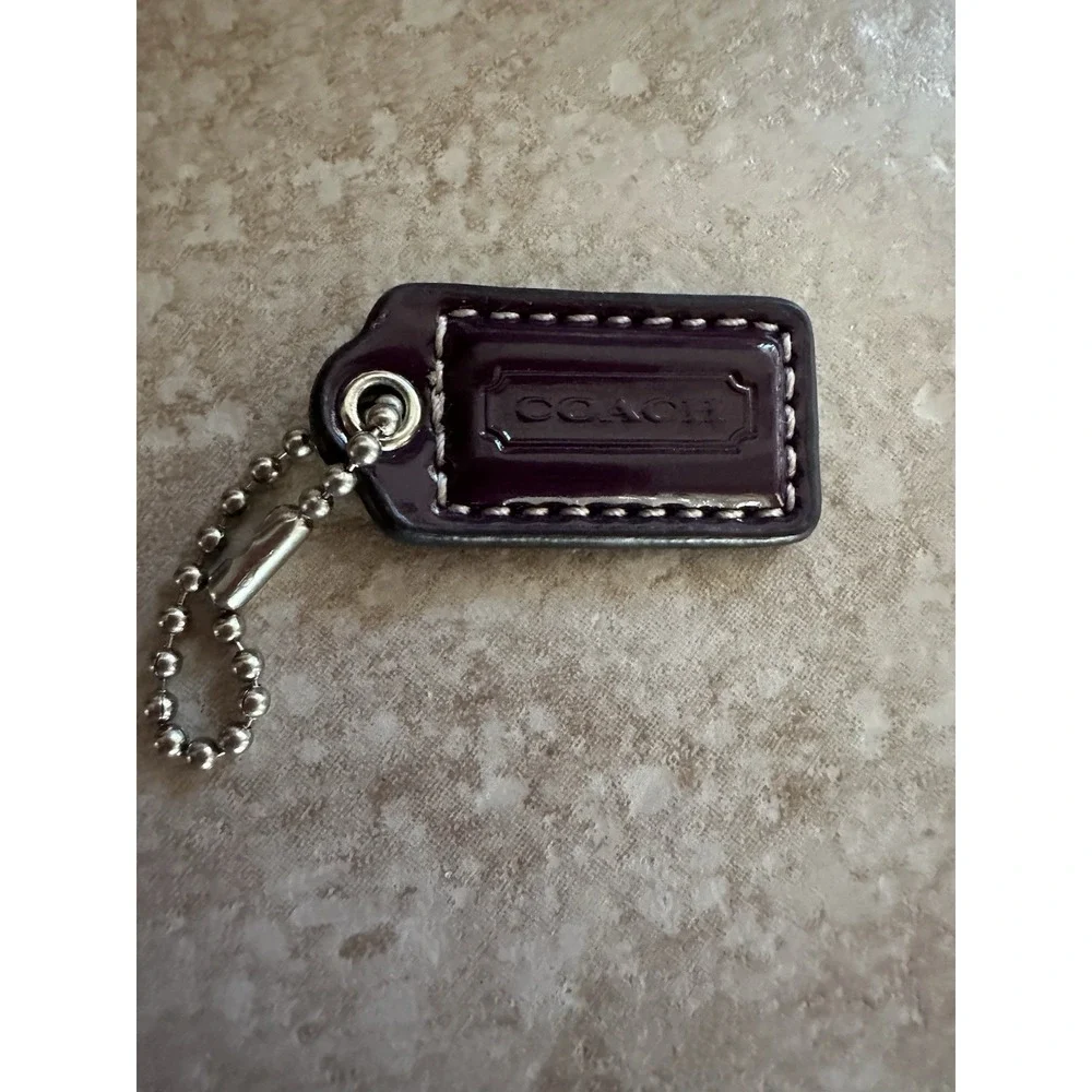 COACH Purple Patent Leather Silver Chain Purse Handbag Hang Tag Charm